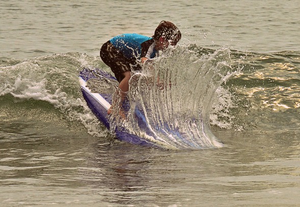 Pearling Surfing