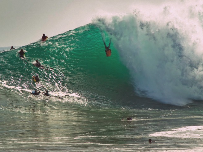 Wedge Surf Wave